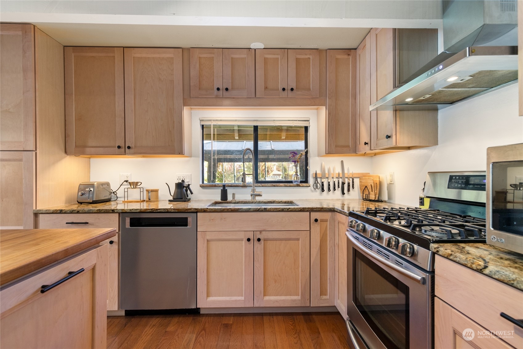 12425 NE 95th Street