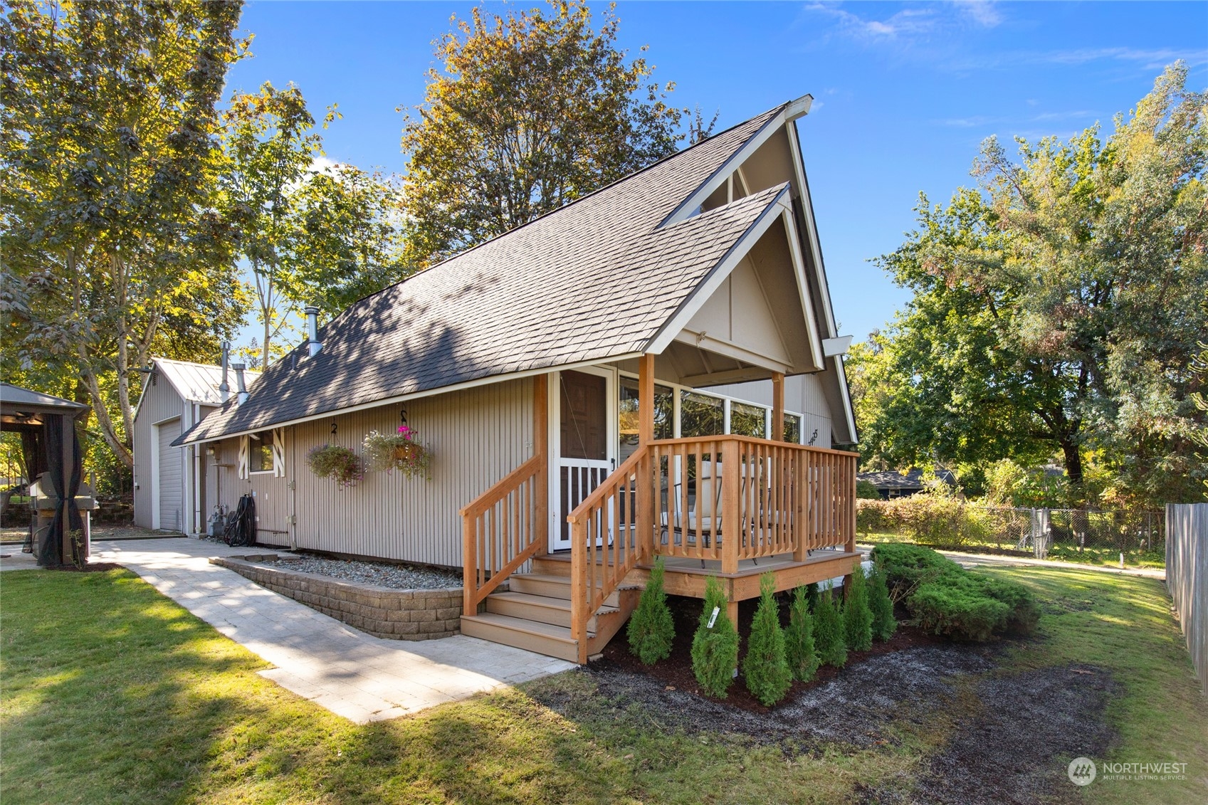 12425 NE 95th Street