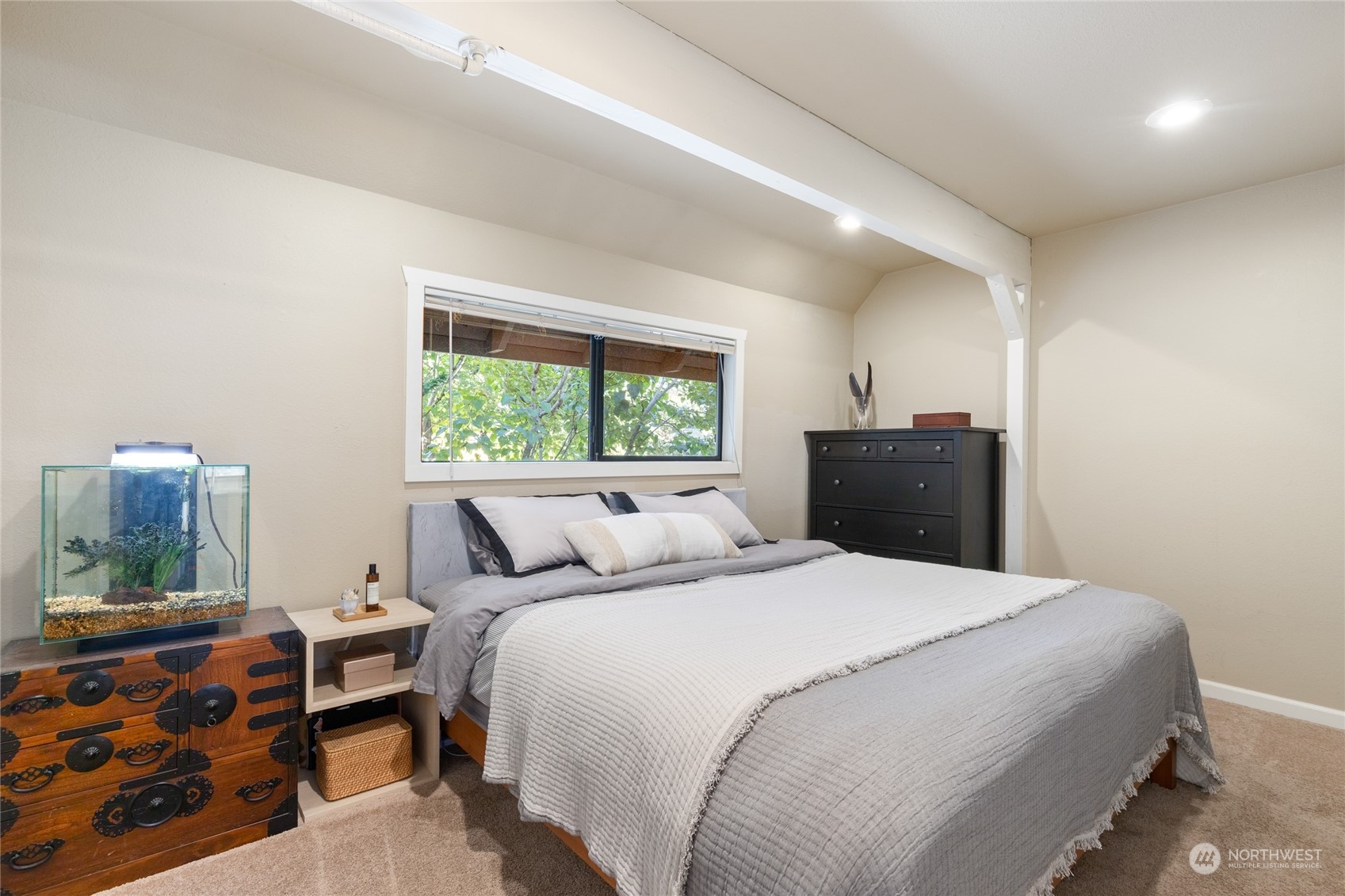 12425 NE 95th Street