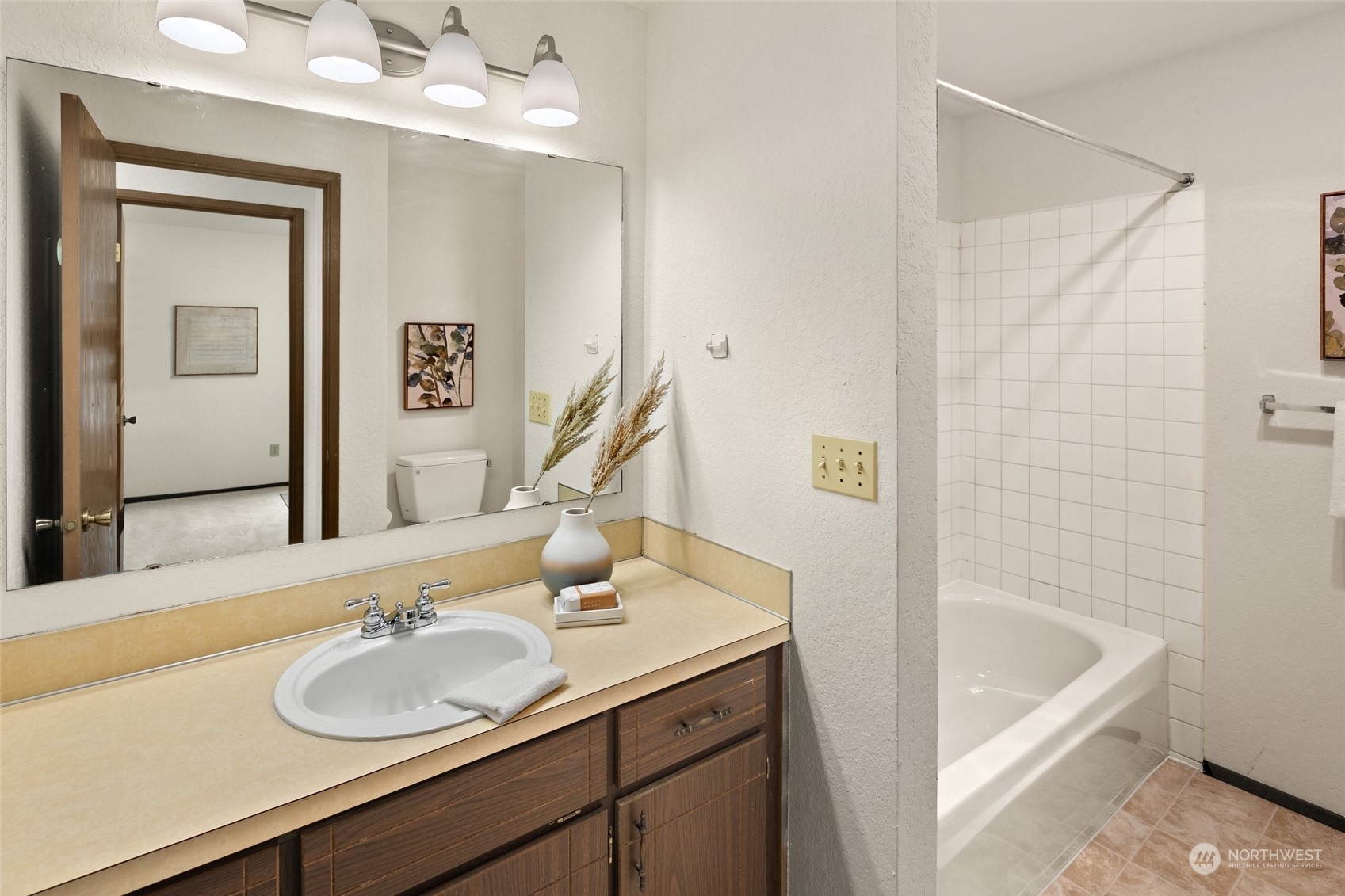 4100 Lake Washington Boulevard N Unit: A202