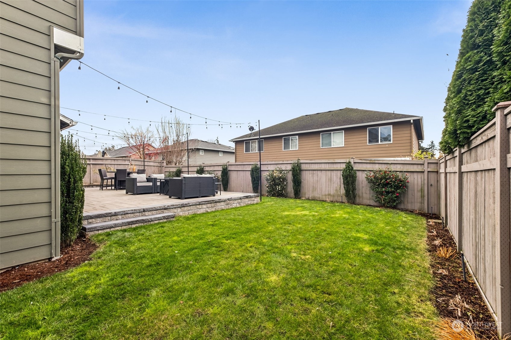 4711 NE 1st Court