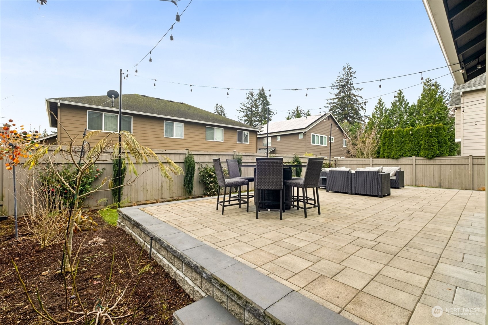 4711 NE 1st Court