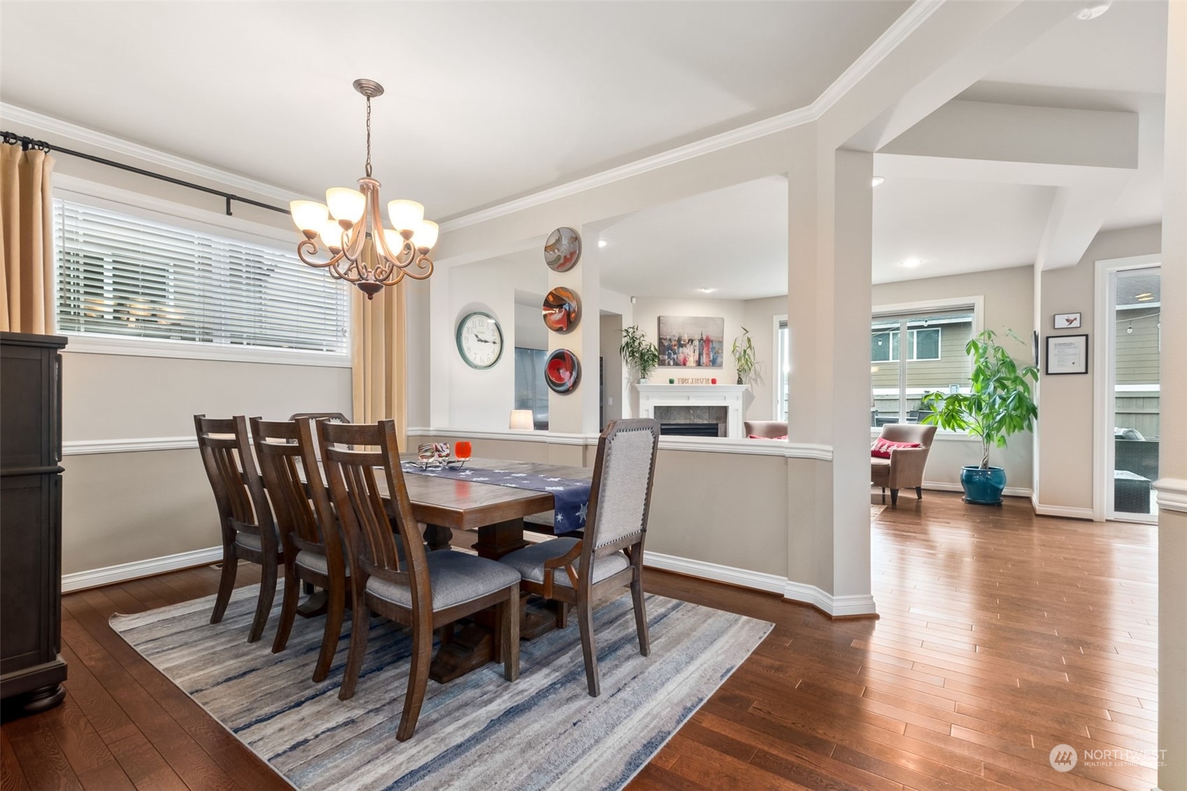4711 NE 1st Court