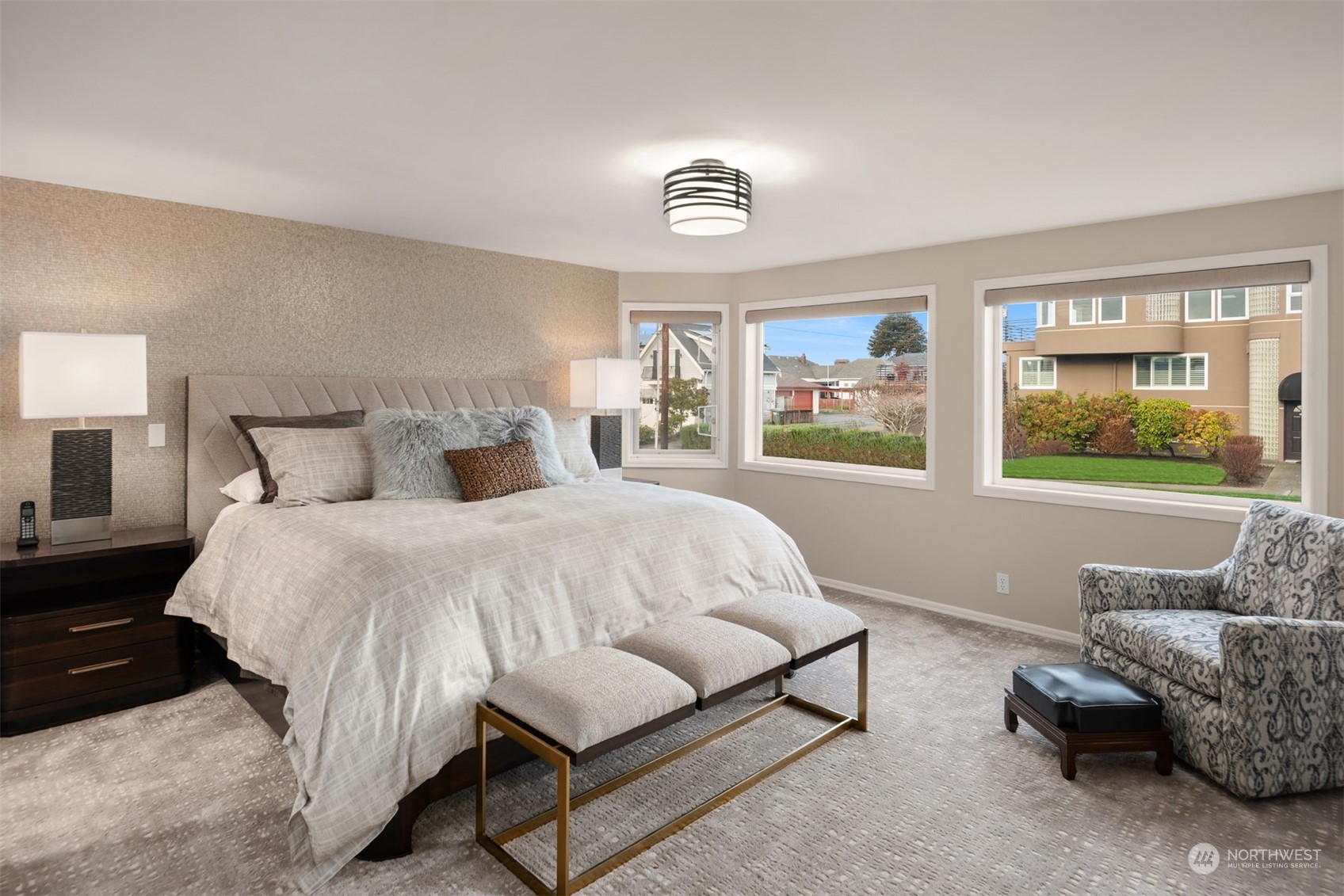 135 2nd Avenue N Unit: 102