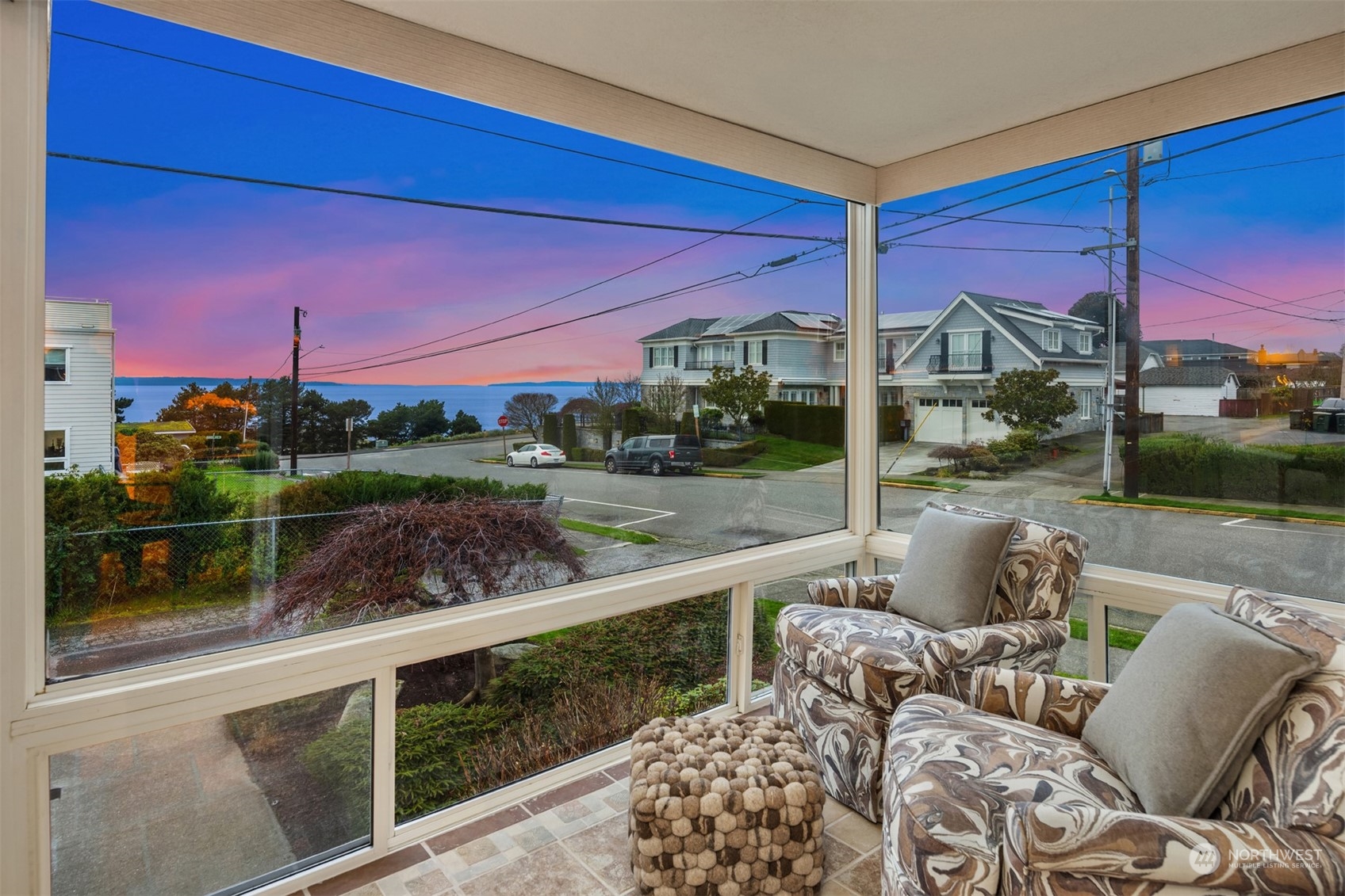 135 2nd Avenue N Unit: 102