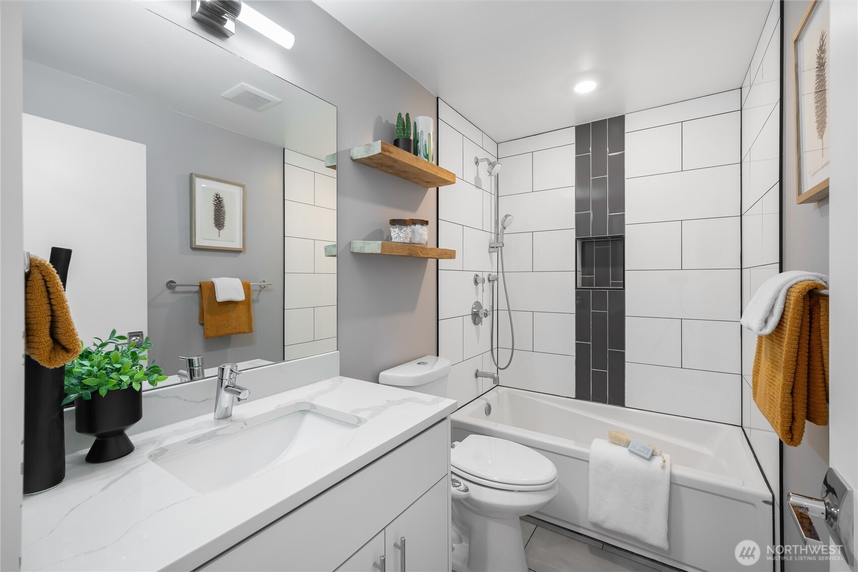 3935 S Brandon Street Unit: Unit D