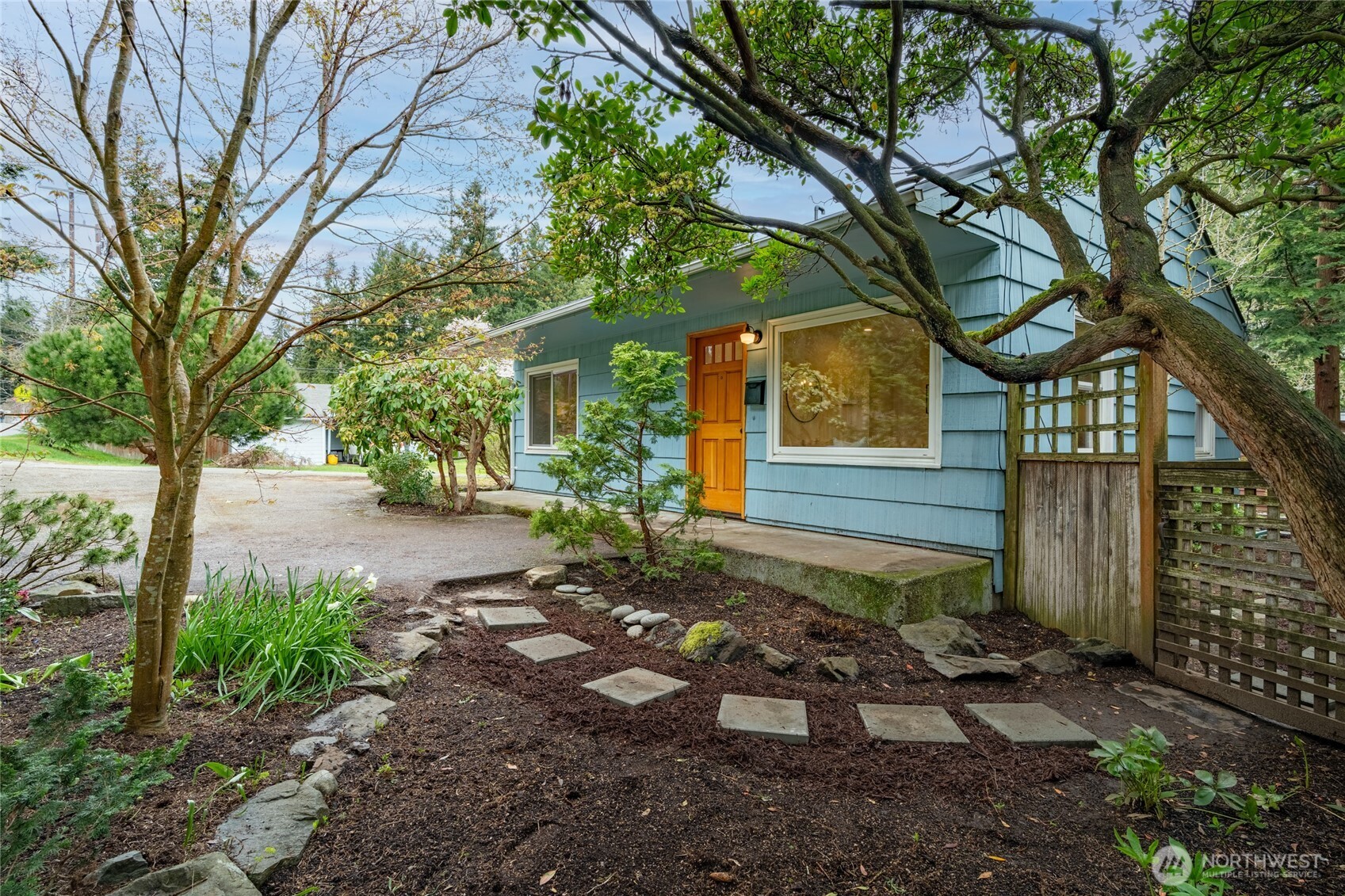16334 25th Avenue NE