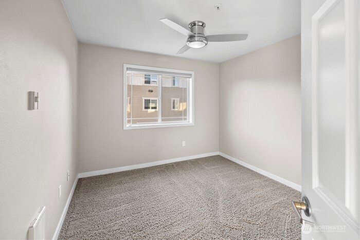 13426 97th Avenue E Unit: 204
