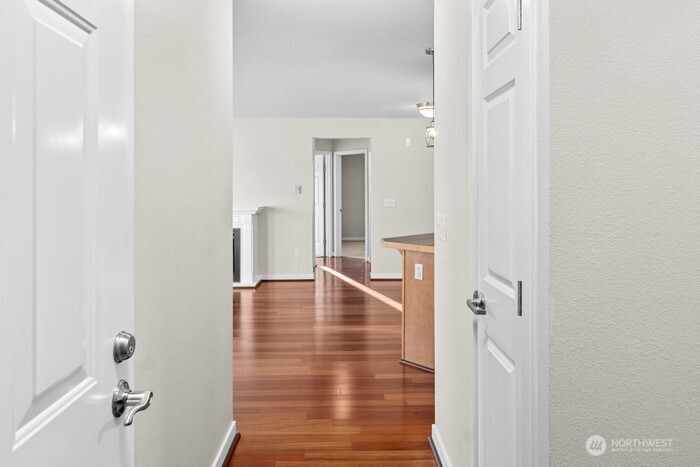 13426 97th Avenue E Unit: 204