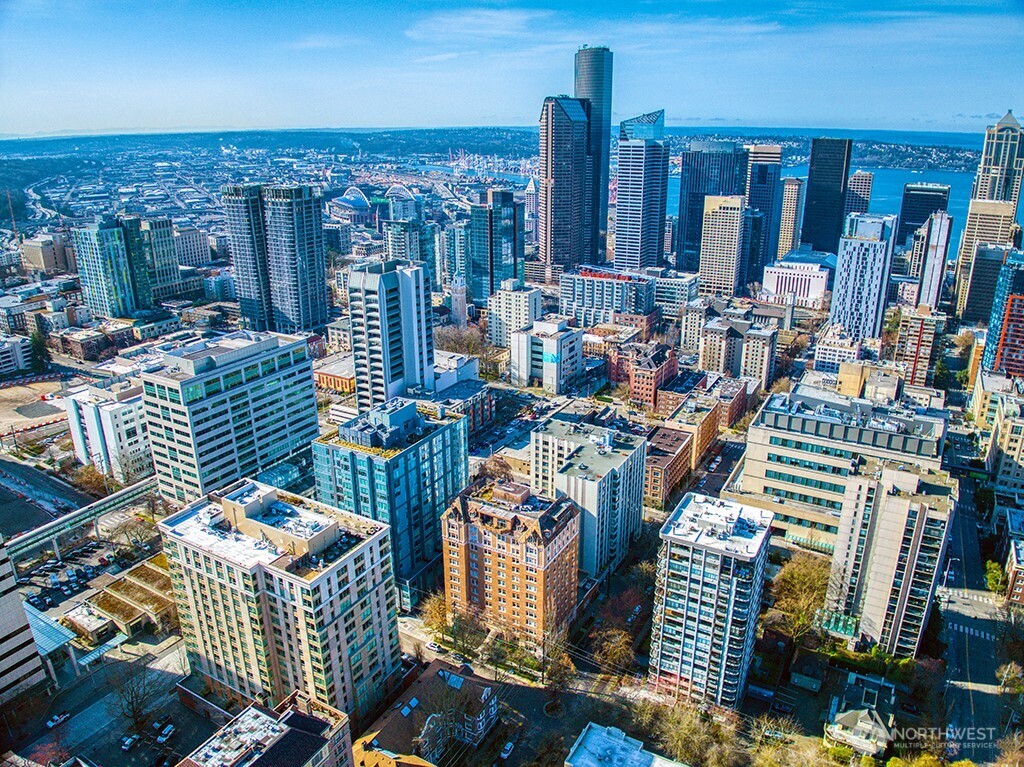 1017 Minor Avenue Unit: 1403