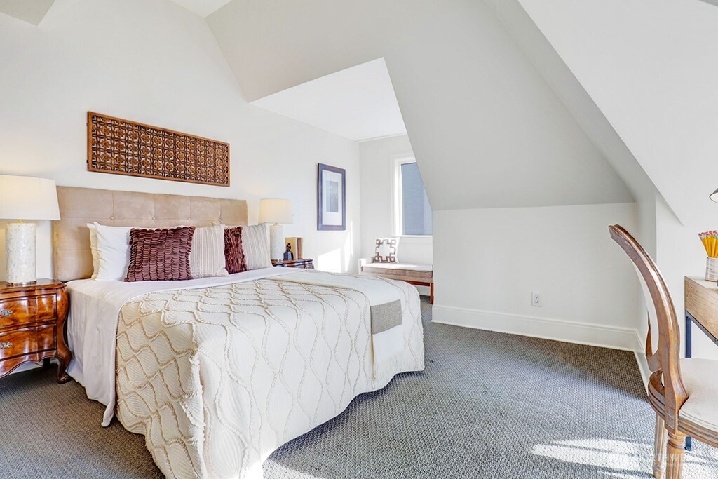 1017 Minor Avenue Unit: 1403