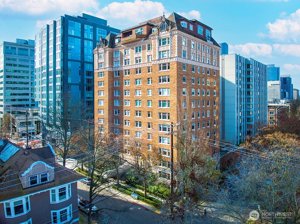 1017 Minor Avenue Unit: 1403