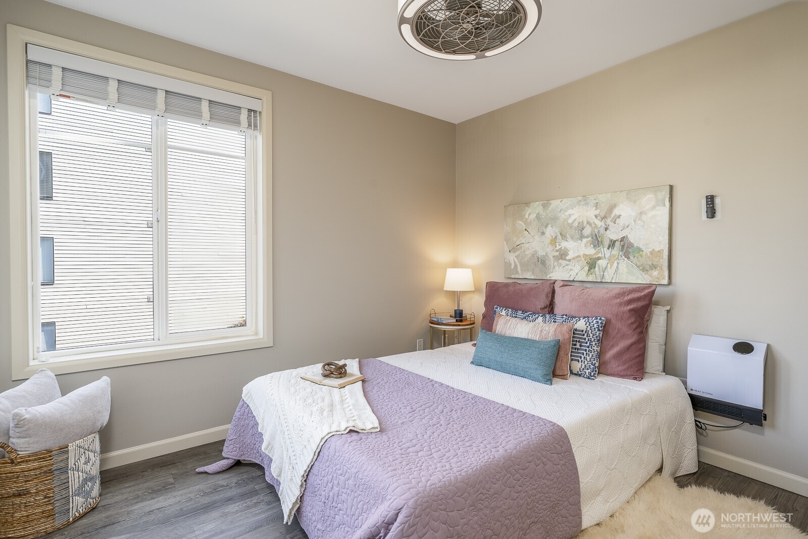 124 Bellevue Avenue E Unit: 305