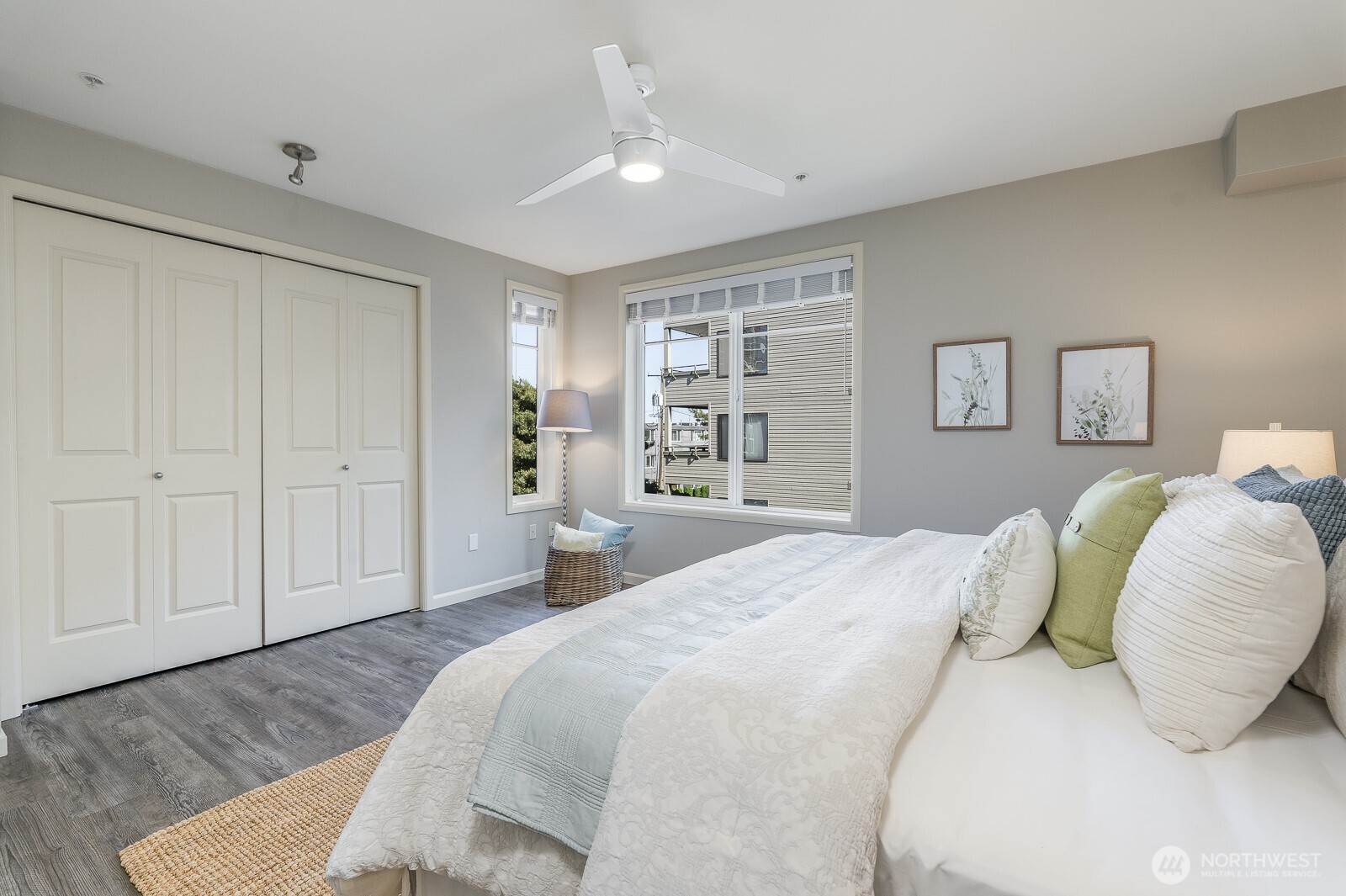 124 Bellevue Avenue E Unit: 305