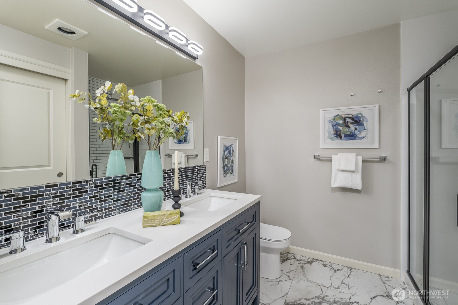 124 Bellevue Avenue E Unit: 305