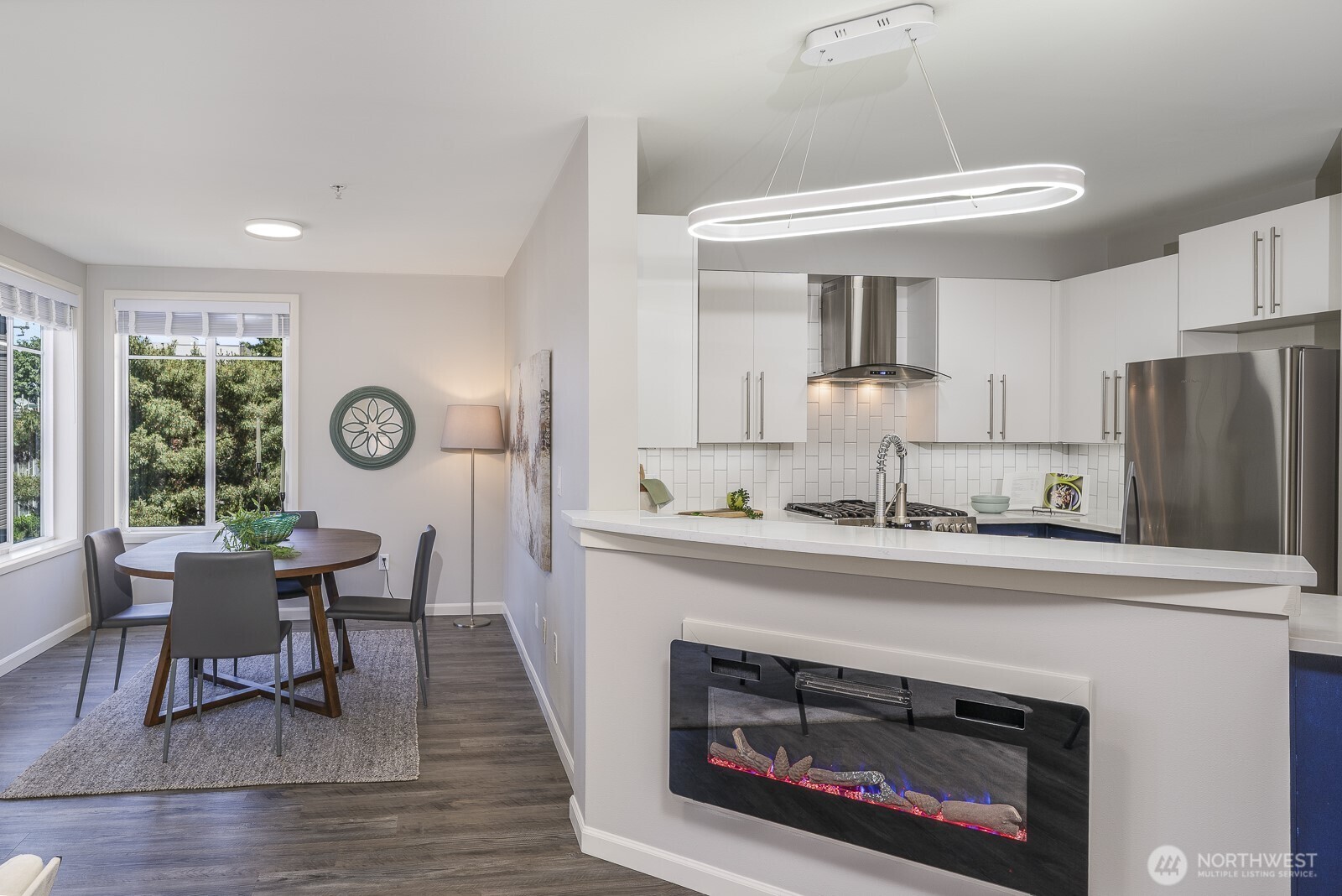 124 Bellevue Avenue E Unit: 305