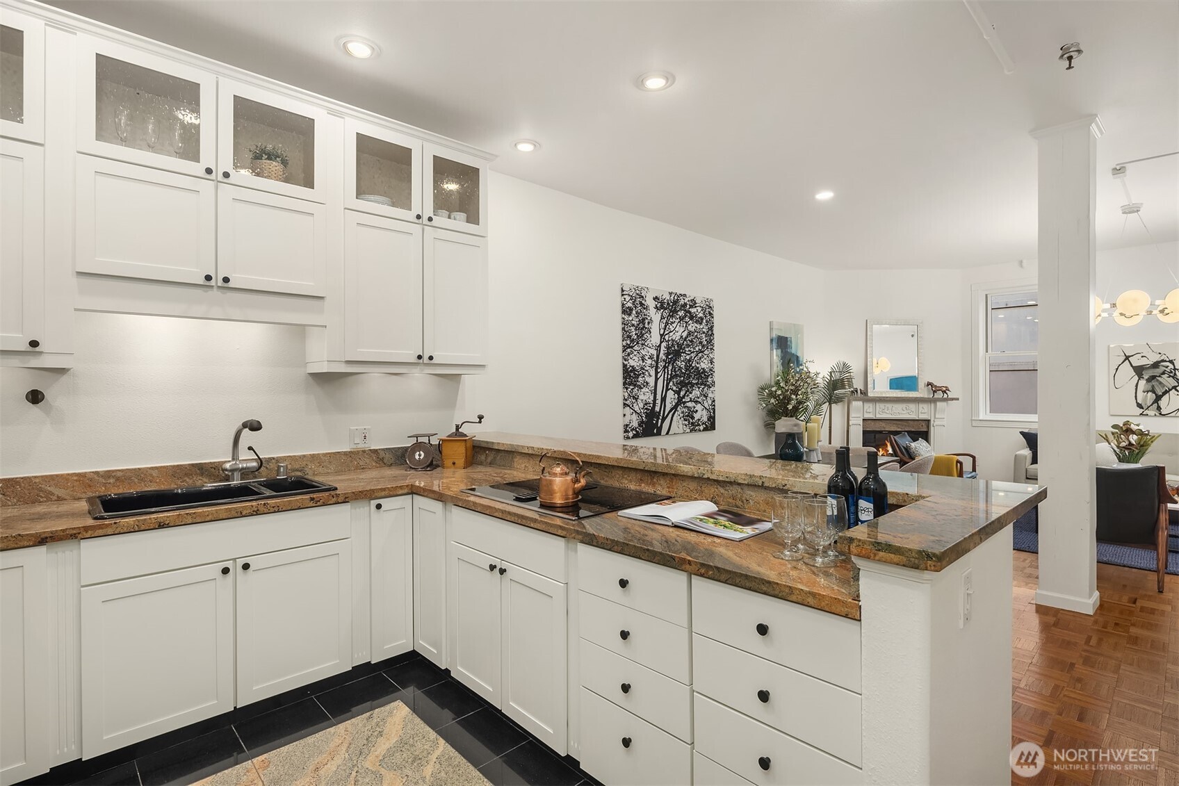 1406 Harvard Avenue Unit: 8