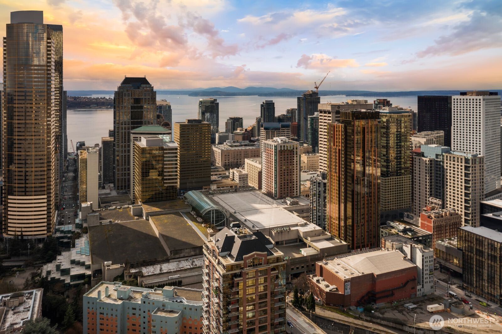 1420 Terry Avenue Unit: 1903