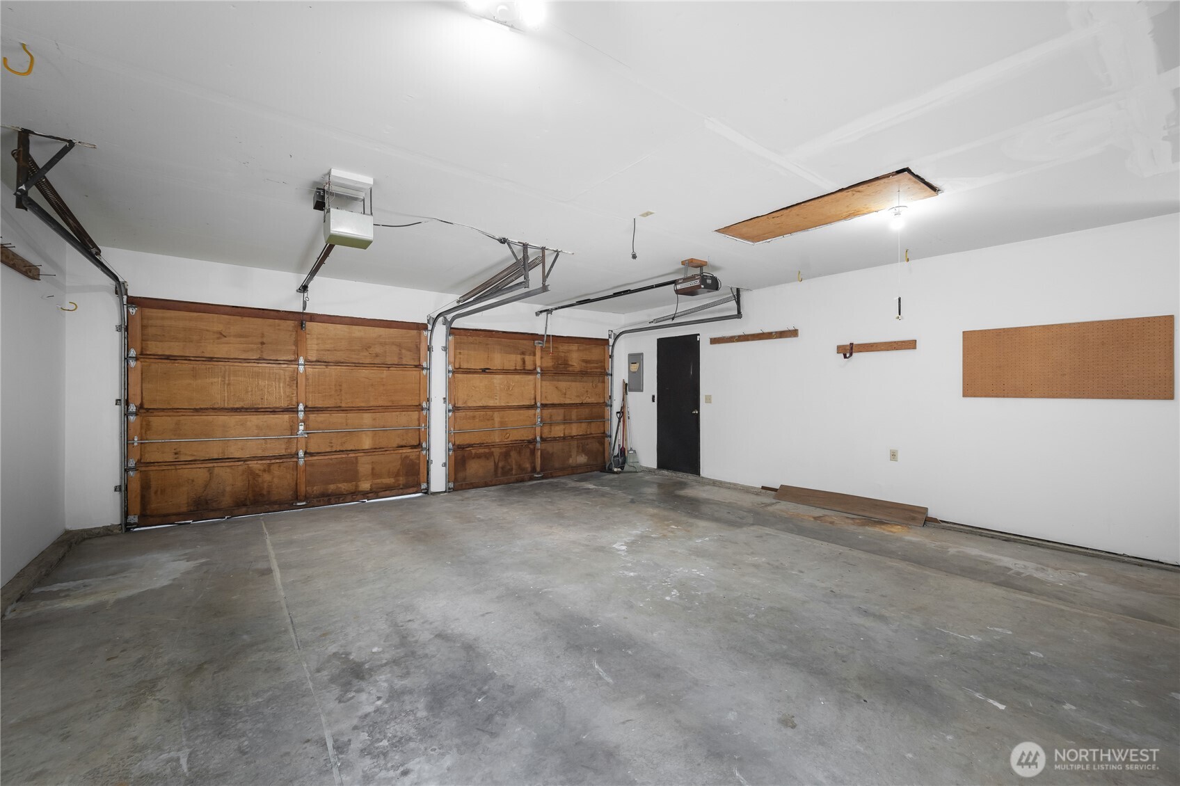 4631 Highland Drive