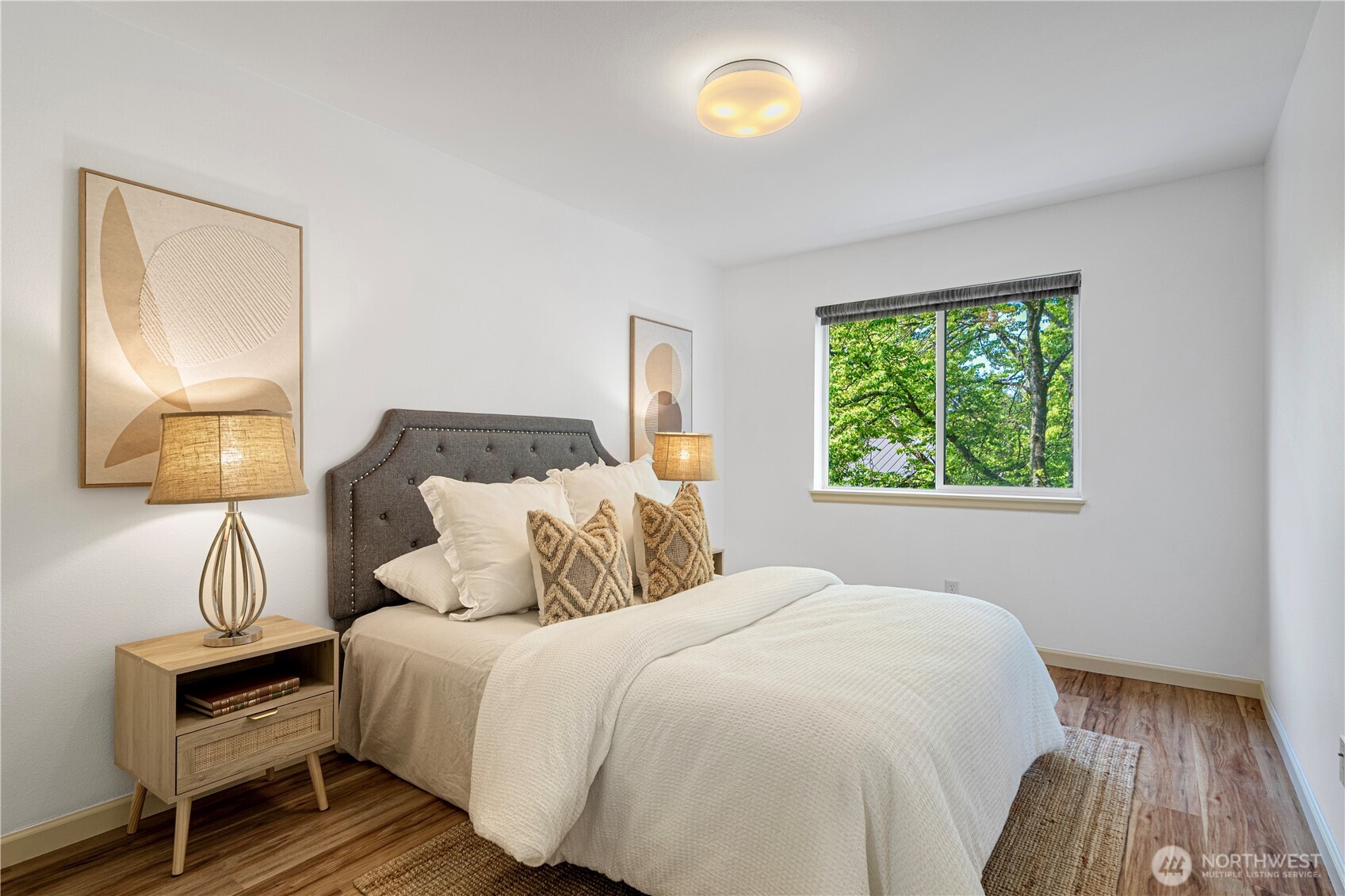 9222 Roosevelt Way NE Unit: 302