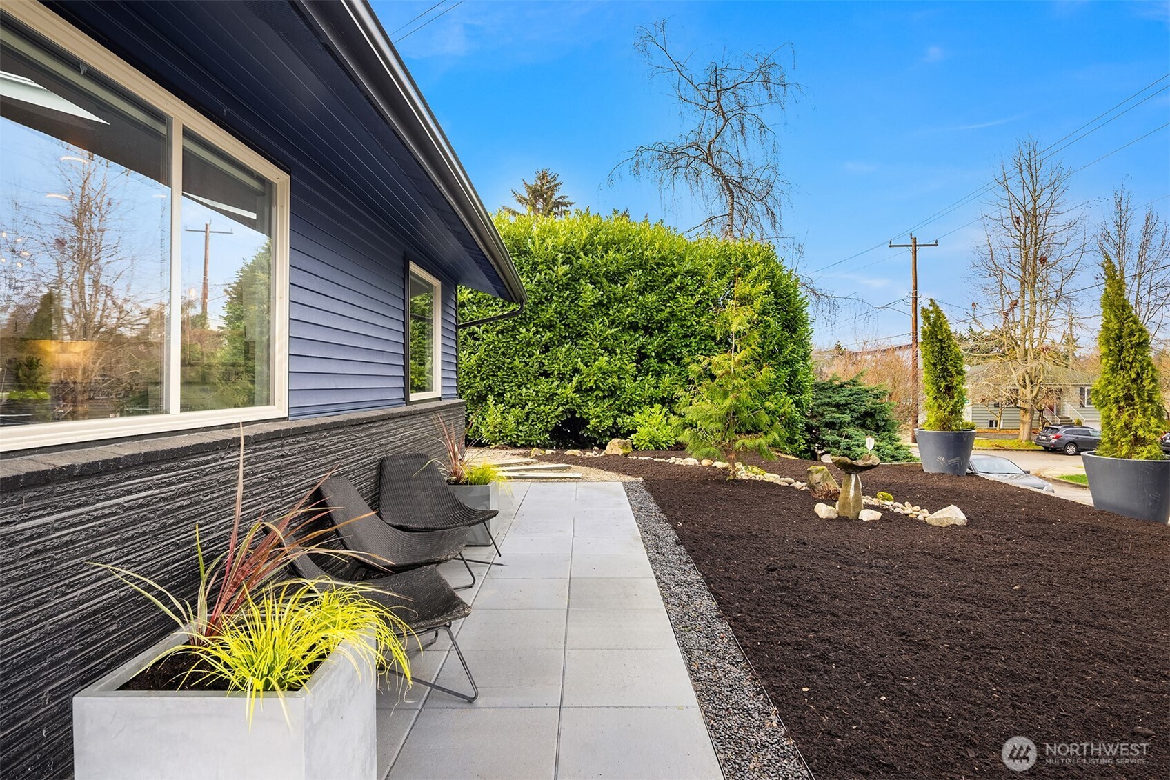 1403 SW Thistle Street