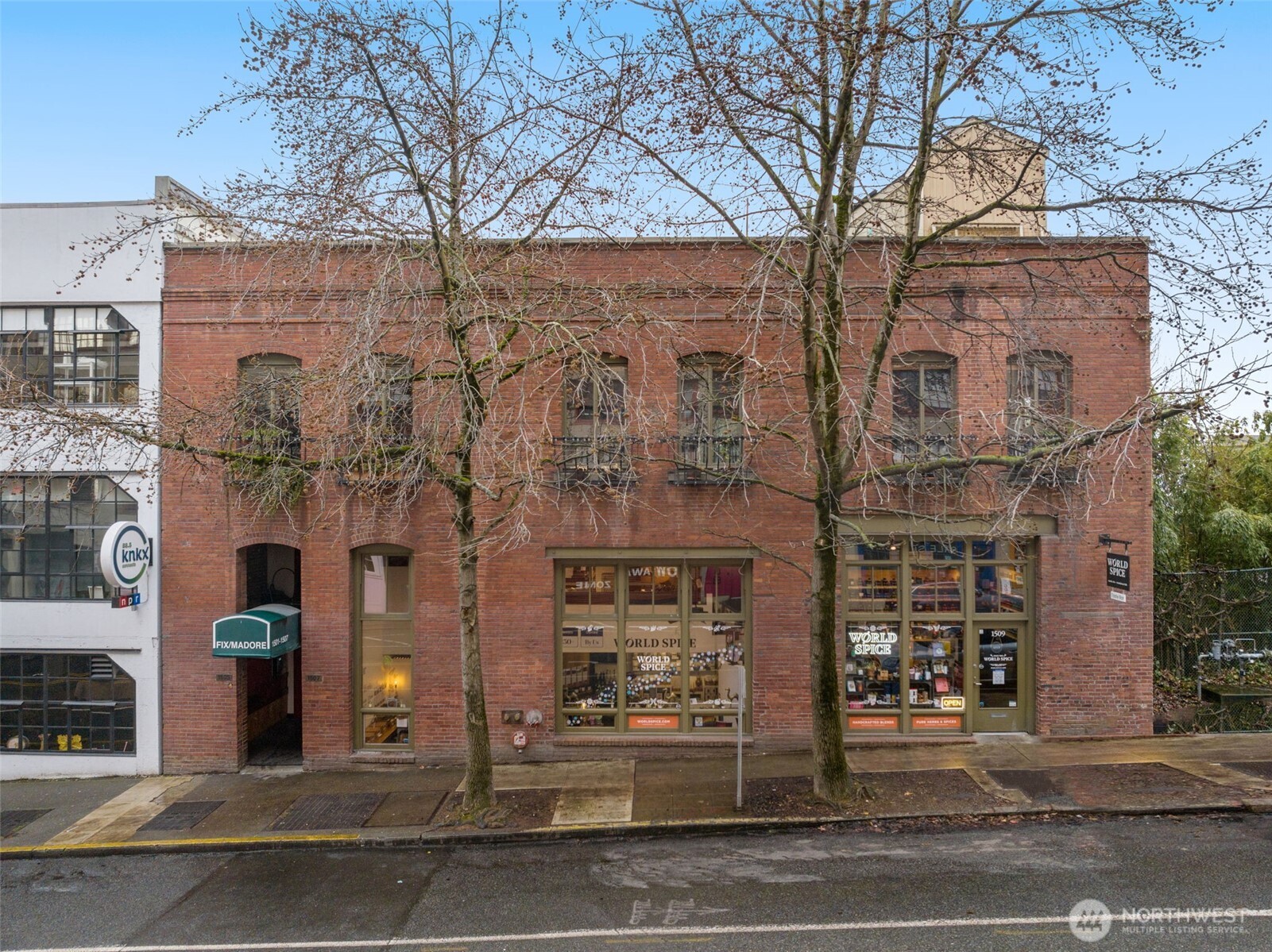 1507 Western Avenue Unit: R102
