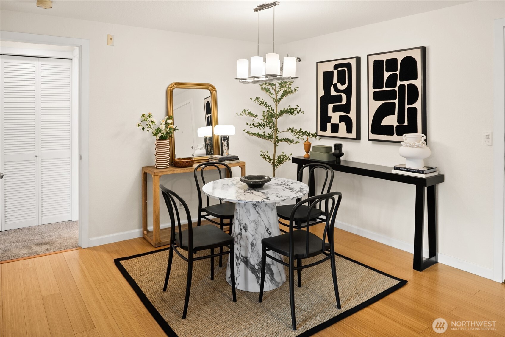 5901 Phinney Avenue N Unit: 206