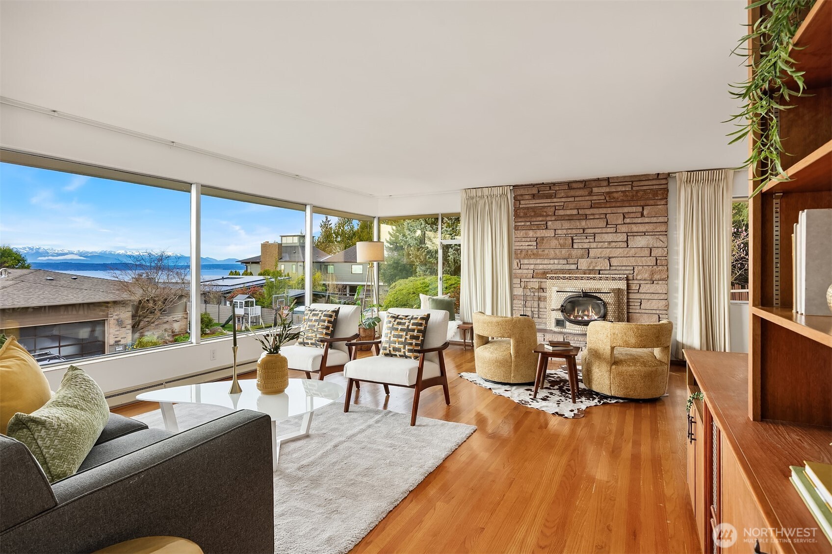 5726 SW Spokane Street