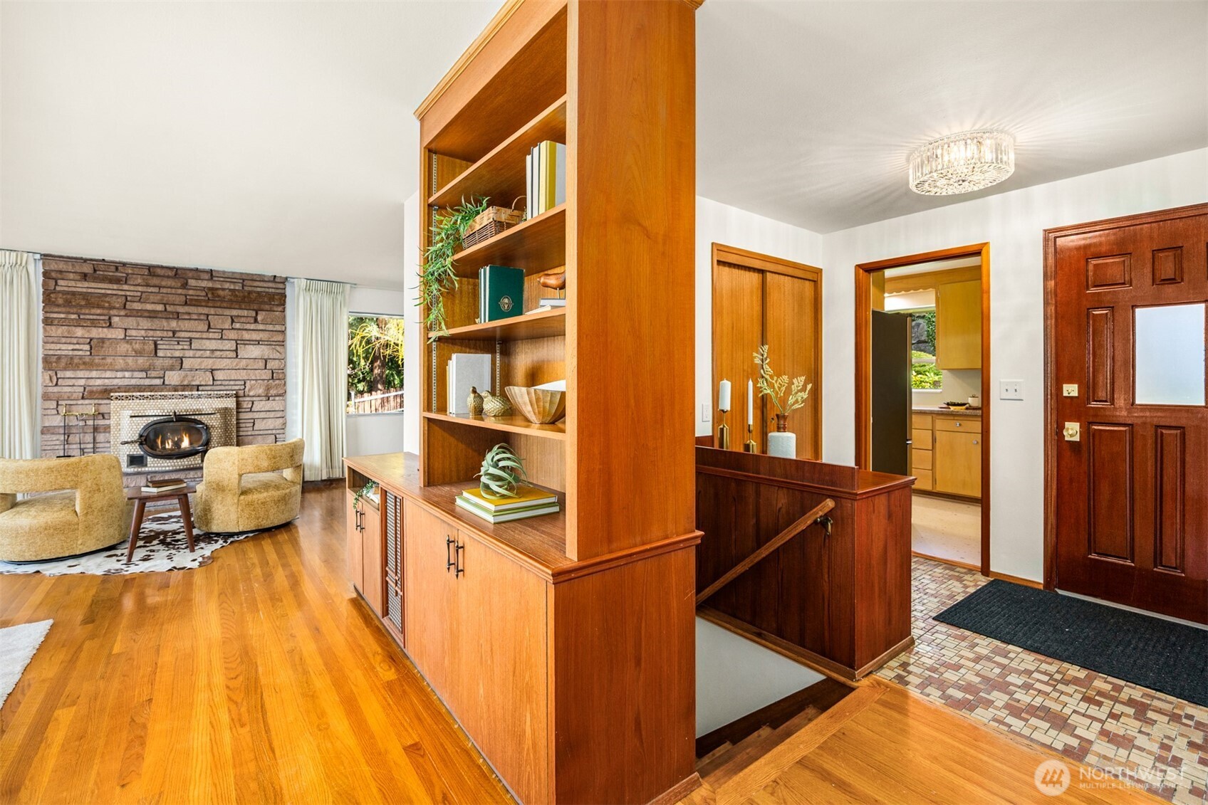 5726 SW Spokane Street