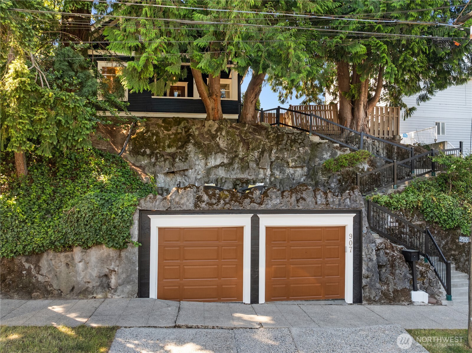 907 NE 72nd Street