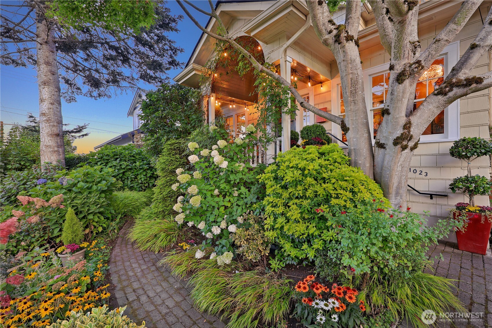 1023 N 49th Street