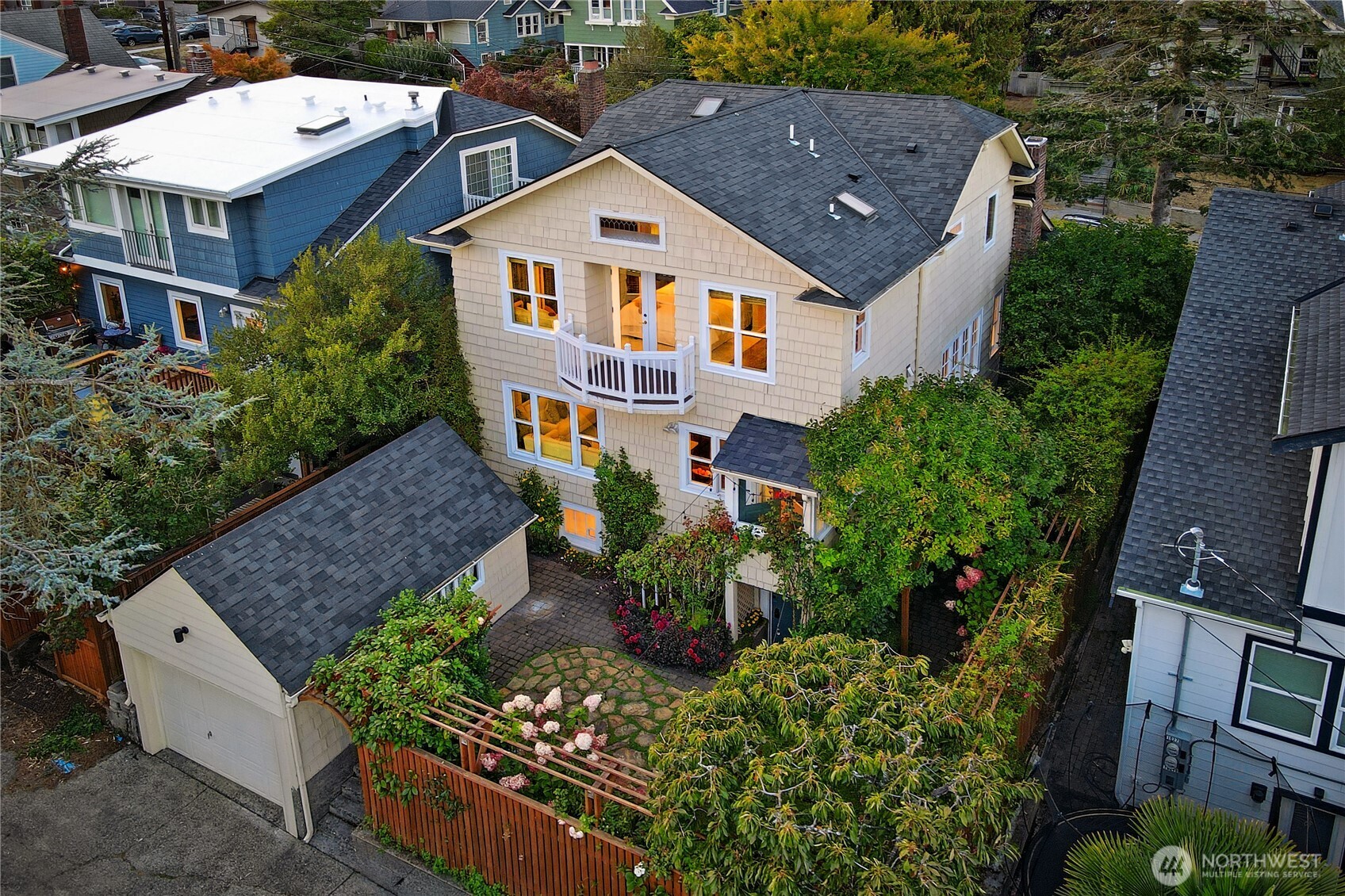1023 N 49th Street