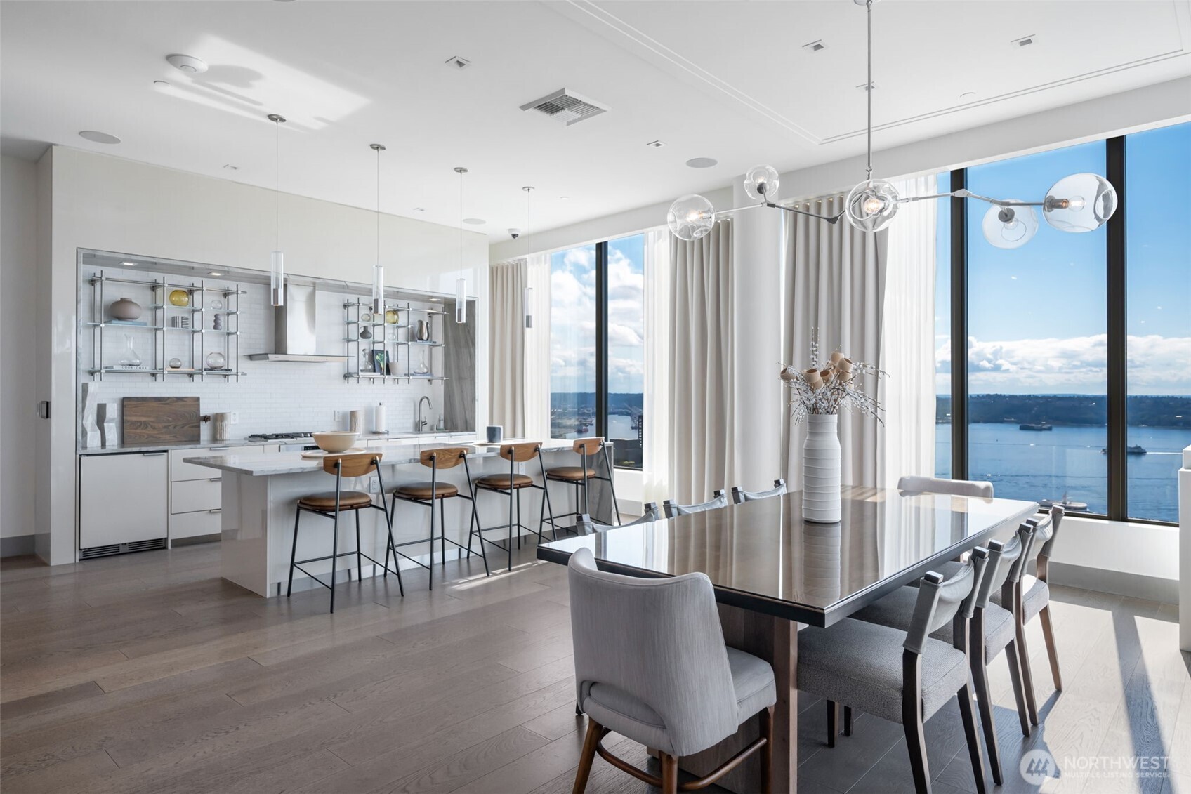 2510 6th Avenue Unit: 2603