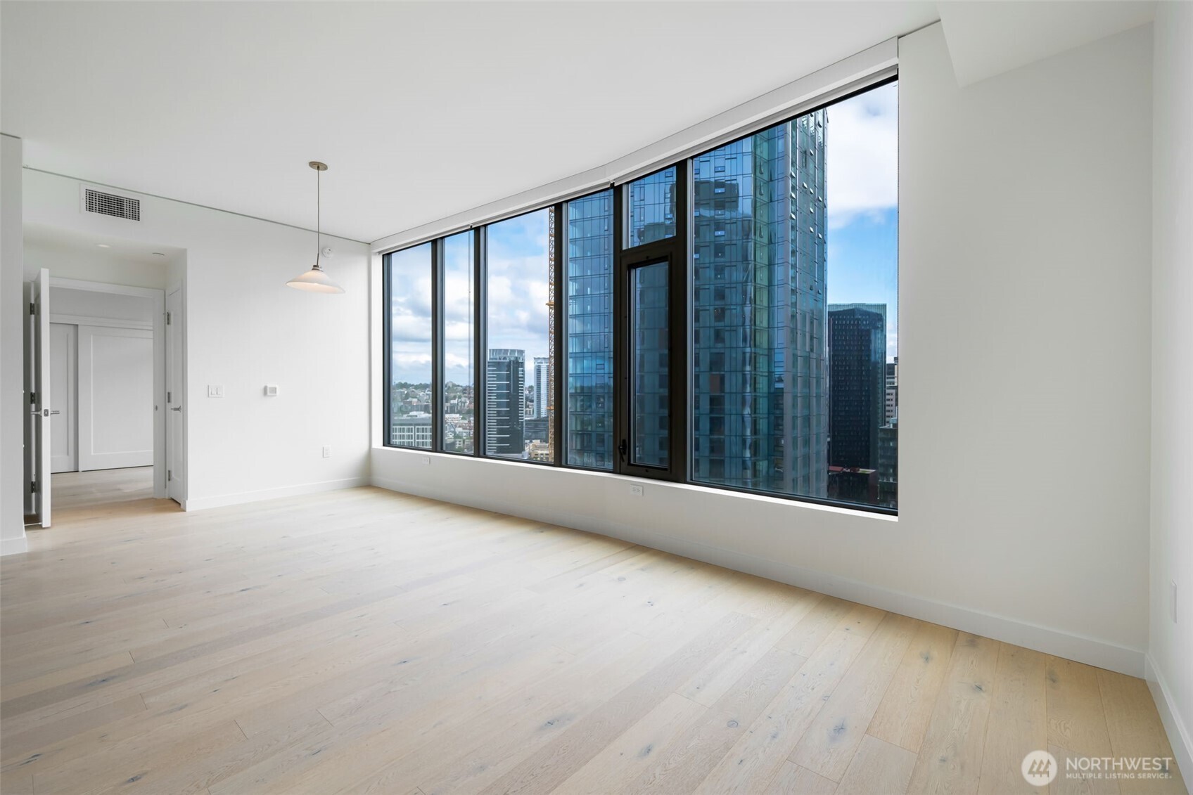 2510 6th Avenue Unit: 2603