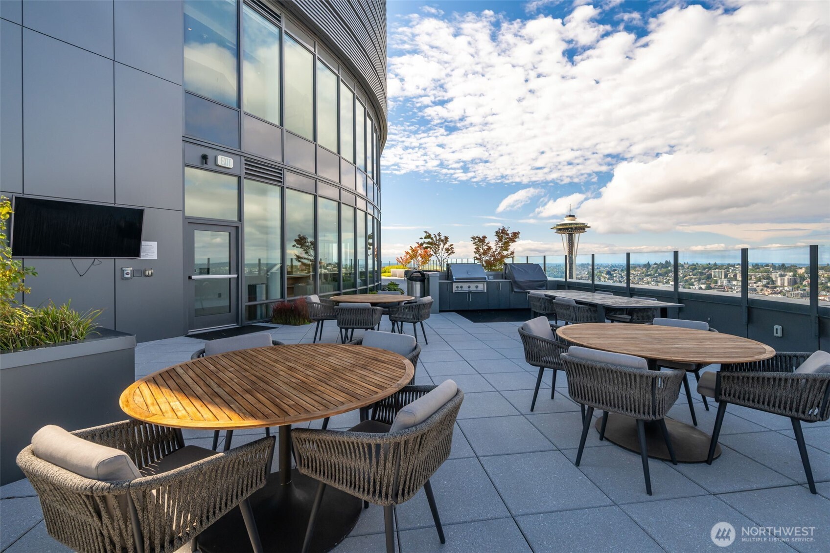 2510 6th Avenue Unit: 2603