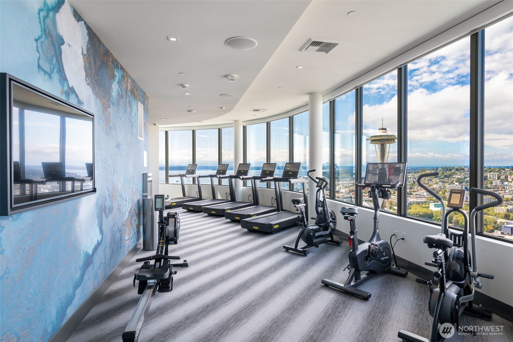 2510 6th Avenue Unit: 2603