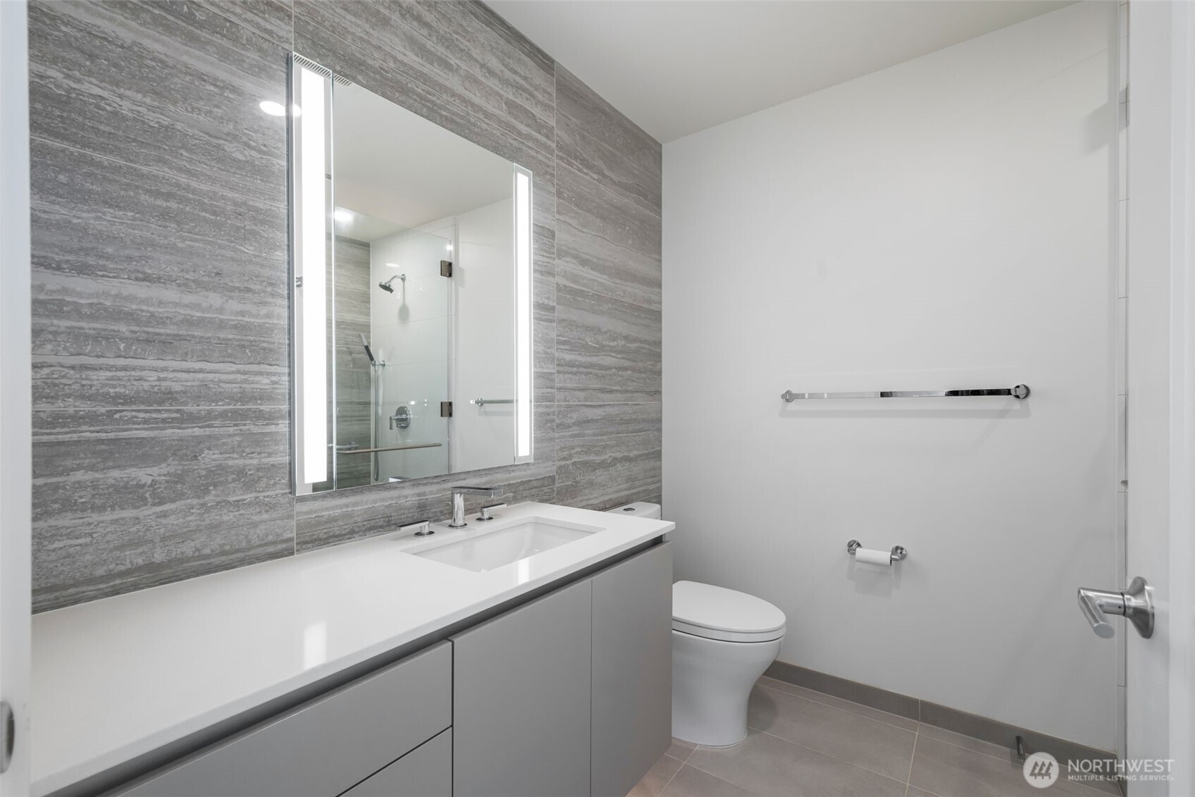 2510 6th Avenue Unit: 2603