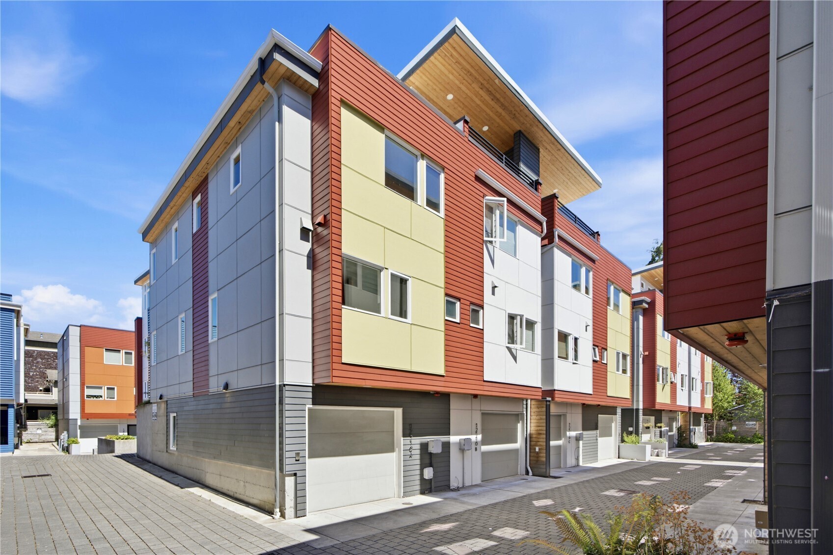 12516 15th Avenue NE Unit: A
