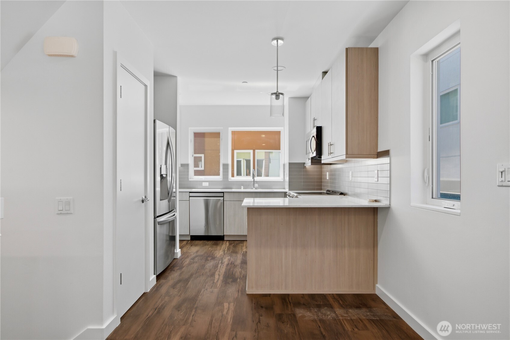 12516 15th Avenue NE Unit: A