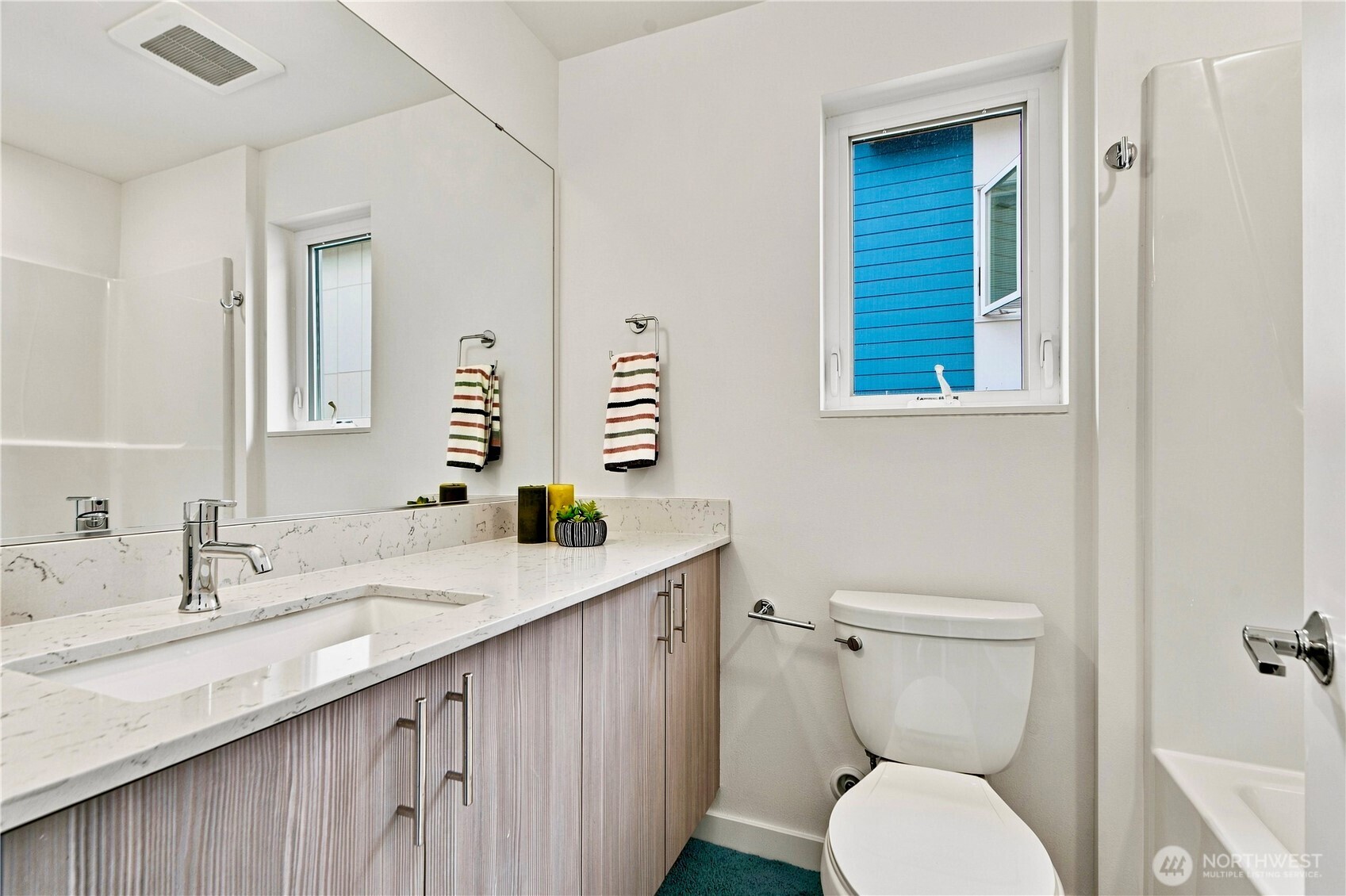 12516 15th Avenue NE Unit: A