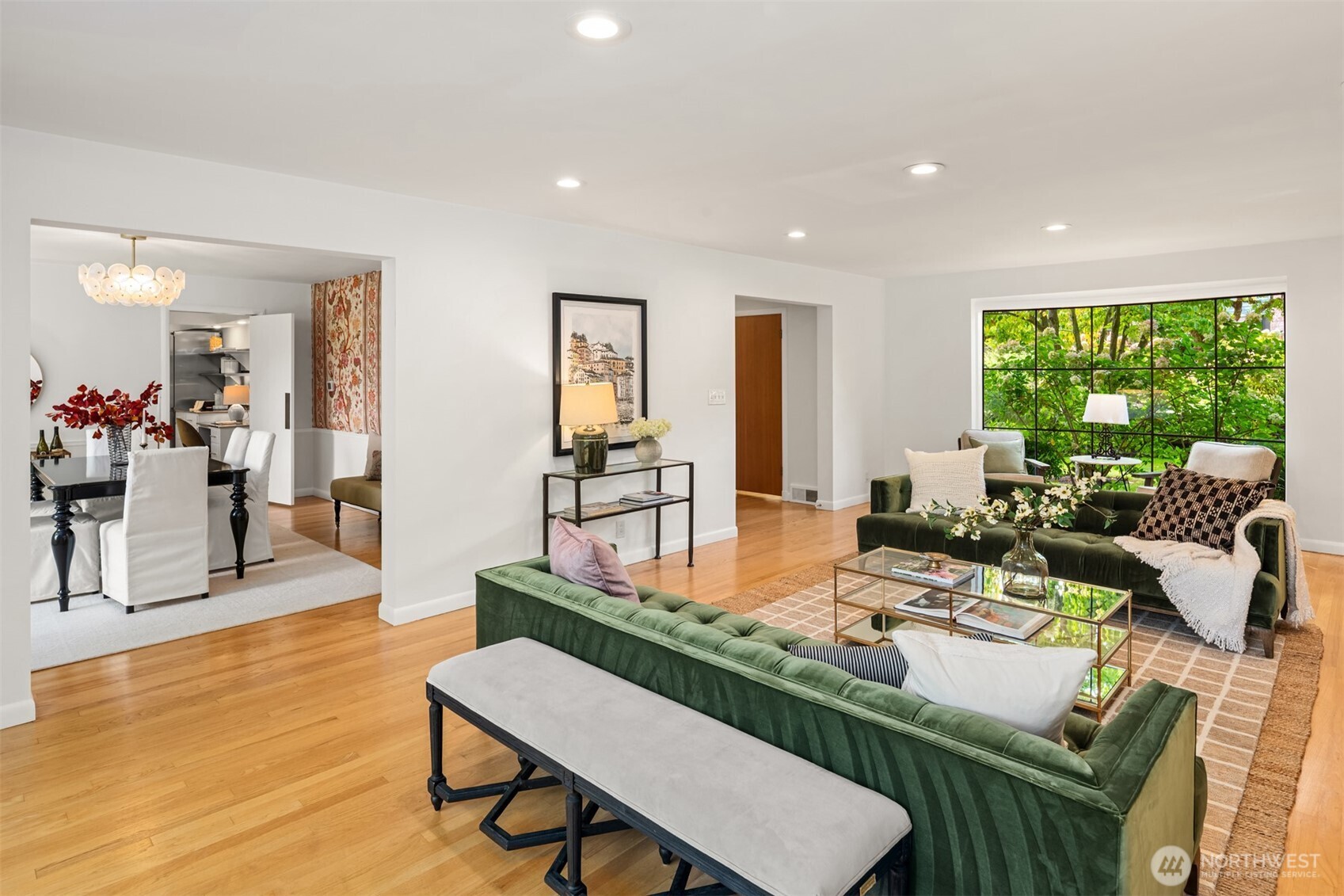 1512 Arboretum Place E