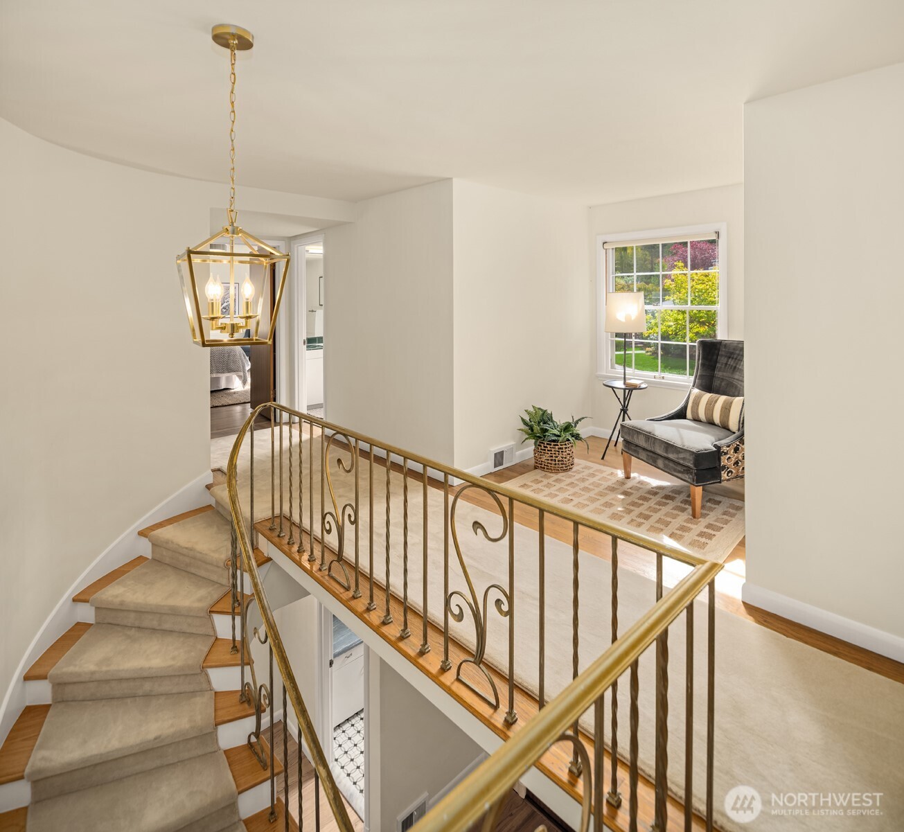1512 Arboretum Place E
