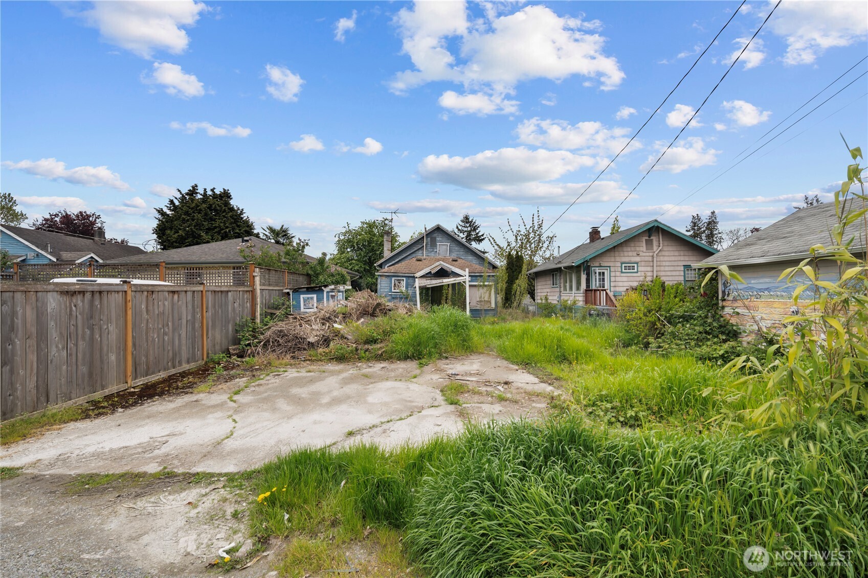 4724 25th Ave SW