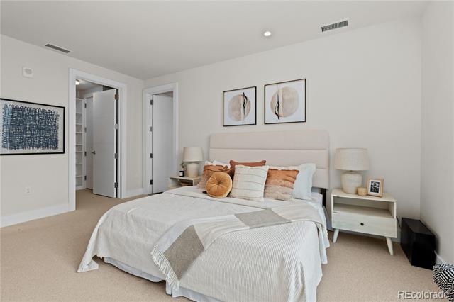 155 Steele Street Unit: 917