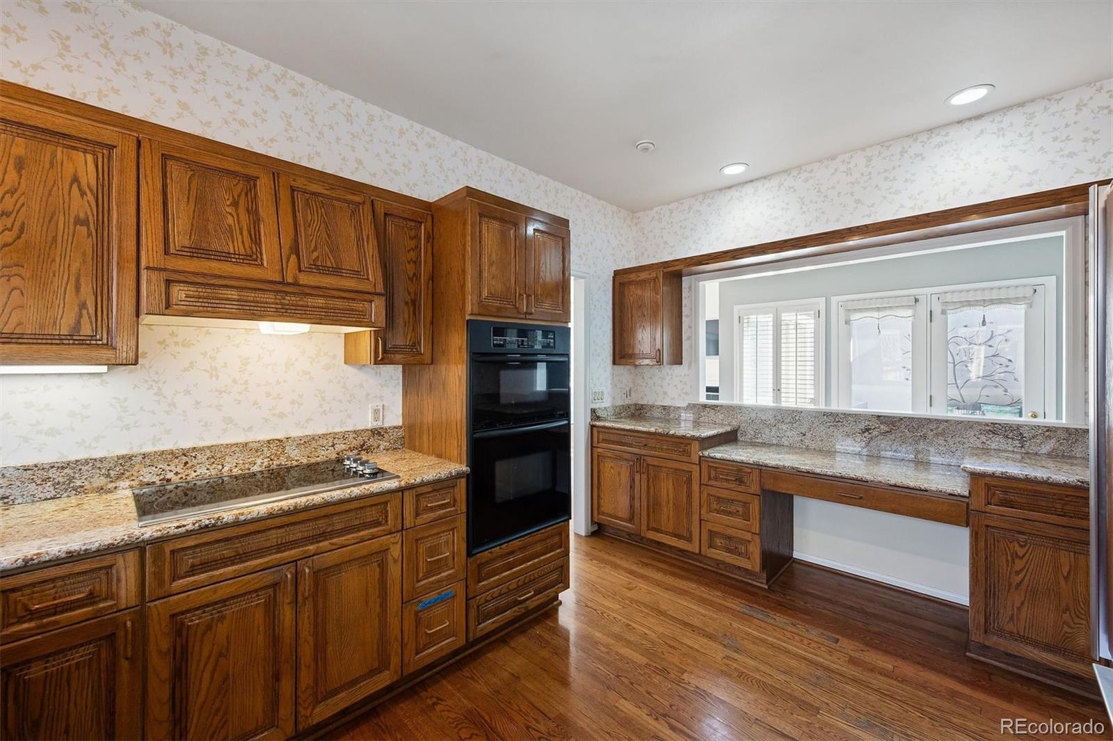 2552 E Alameda Avenue Unit: 96