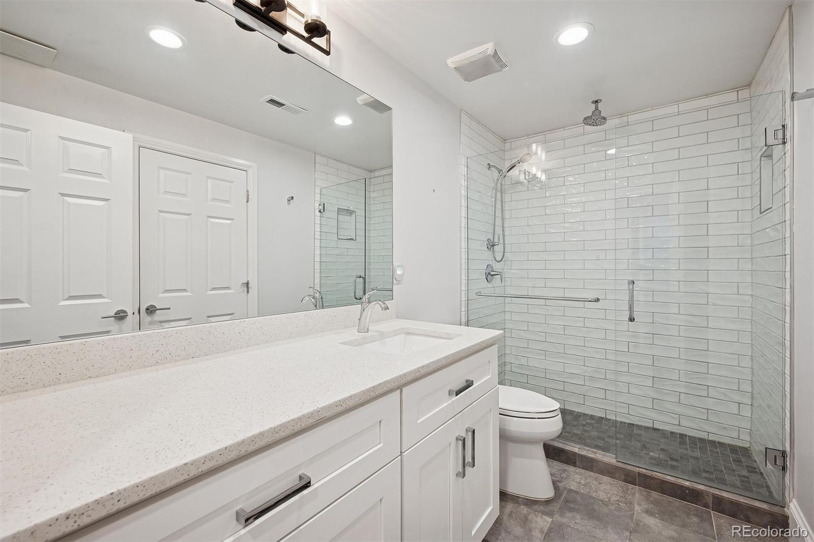 2552 E Alameda Avenue Unit: 96