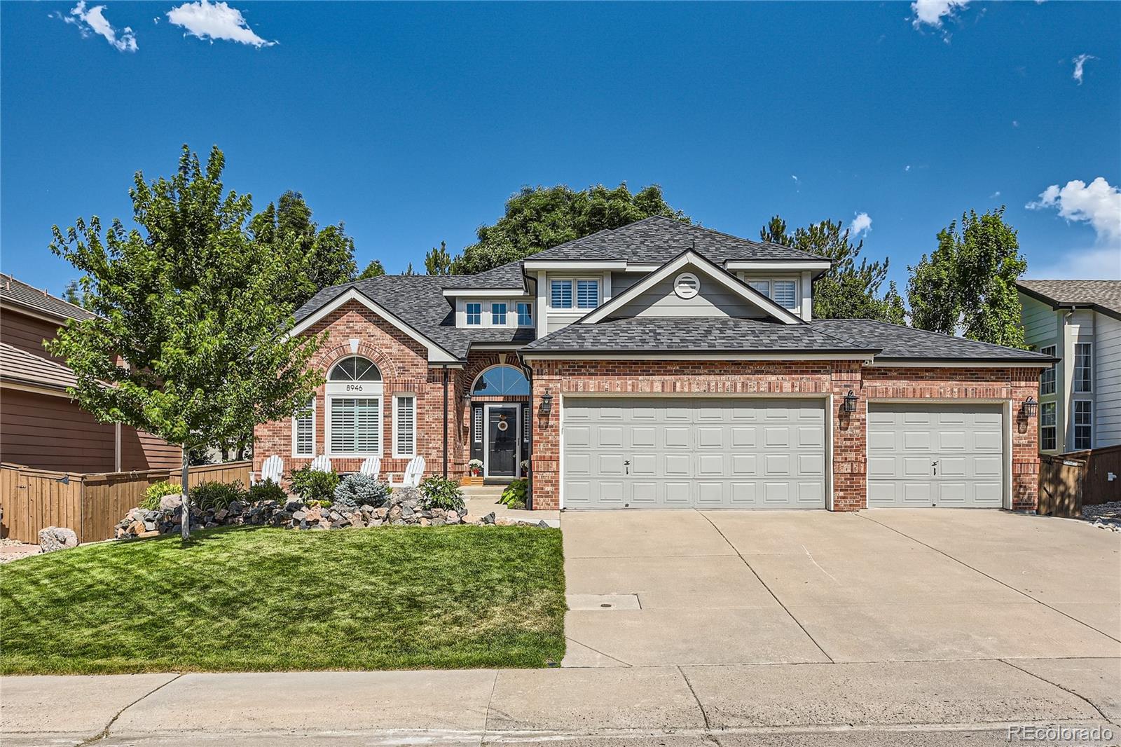 8946 Forrest Drive