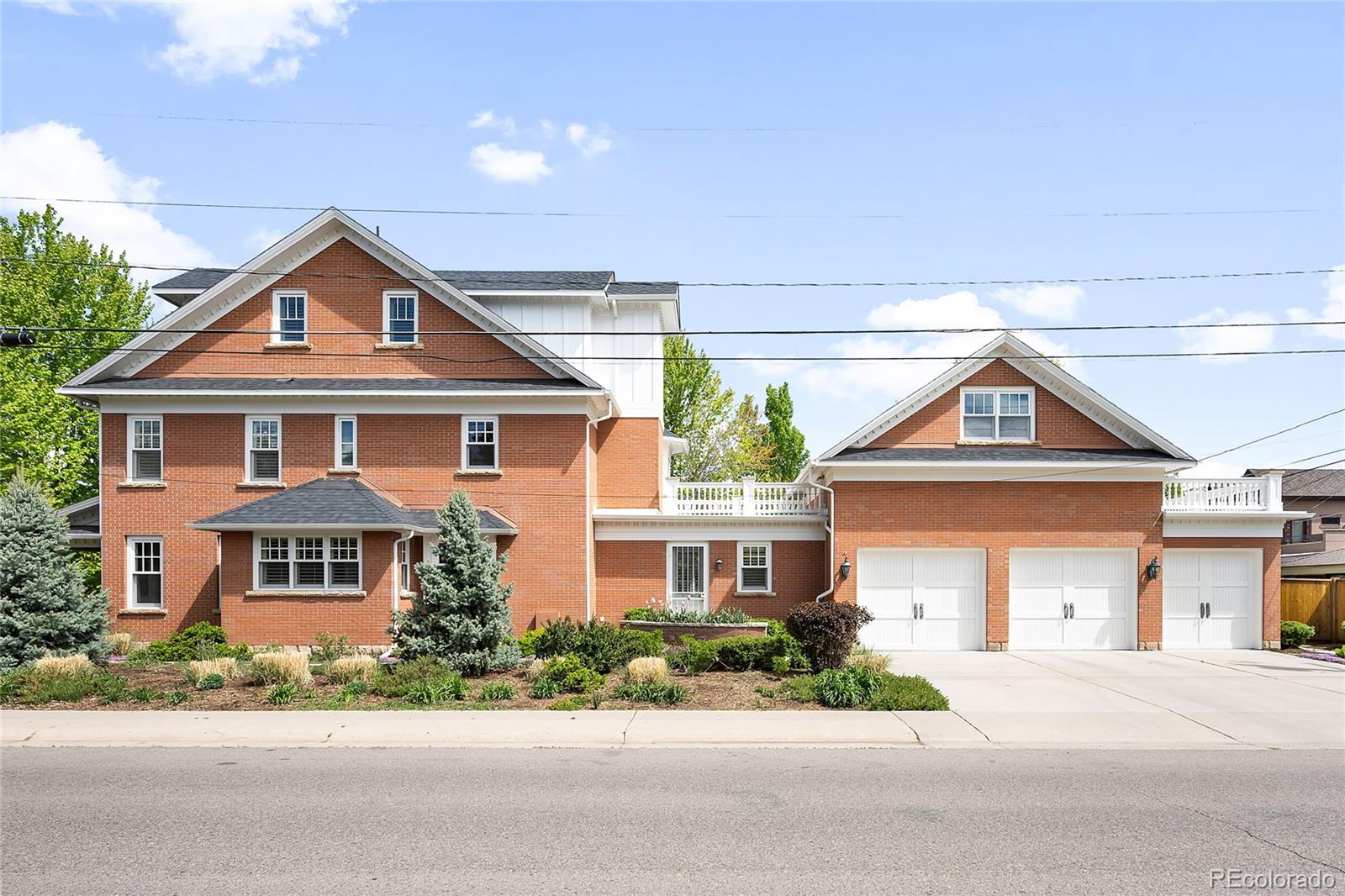 300 Glencoe Street