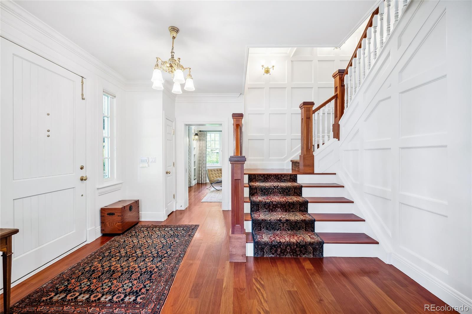300 Glencoe Street