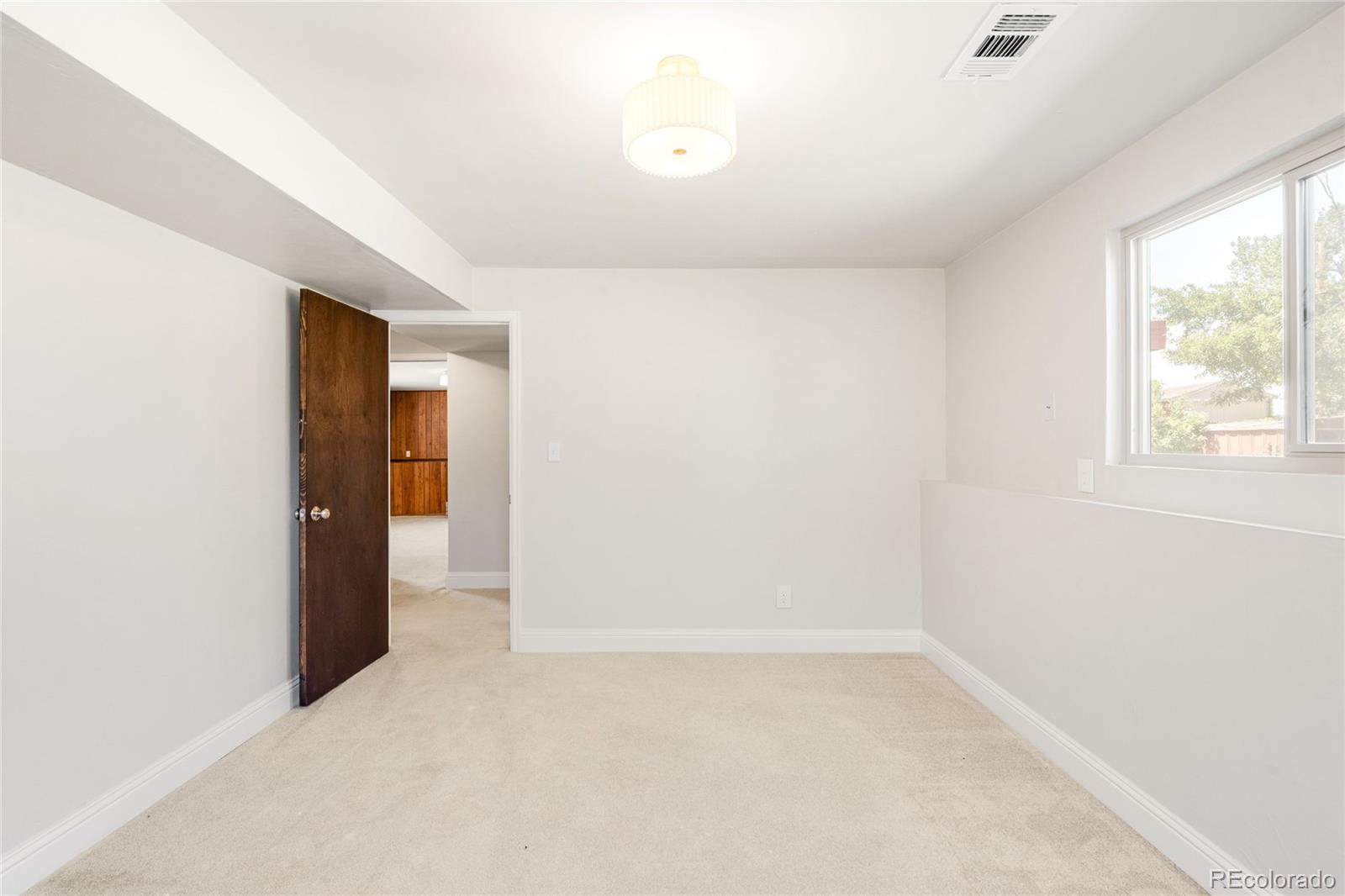 9565 W Dakota Avenue